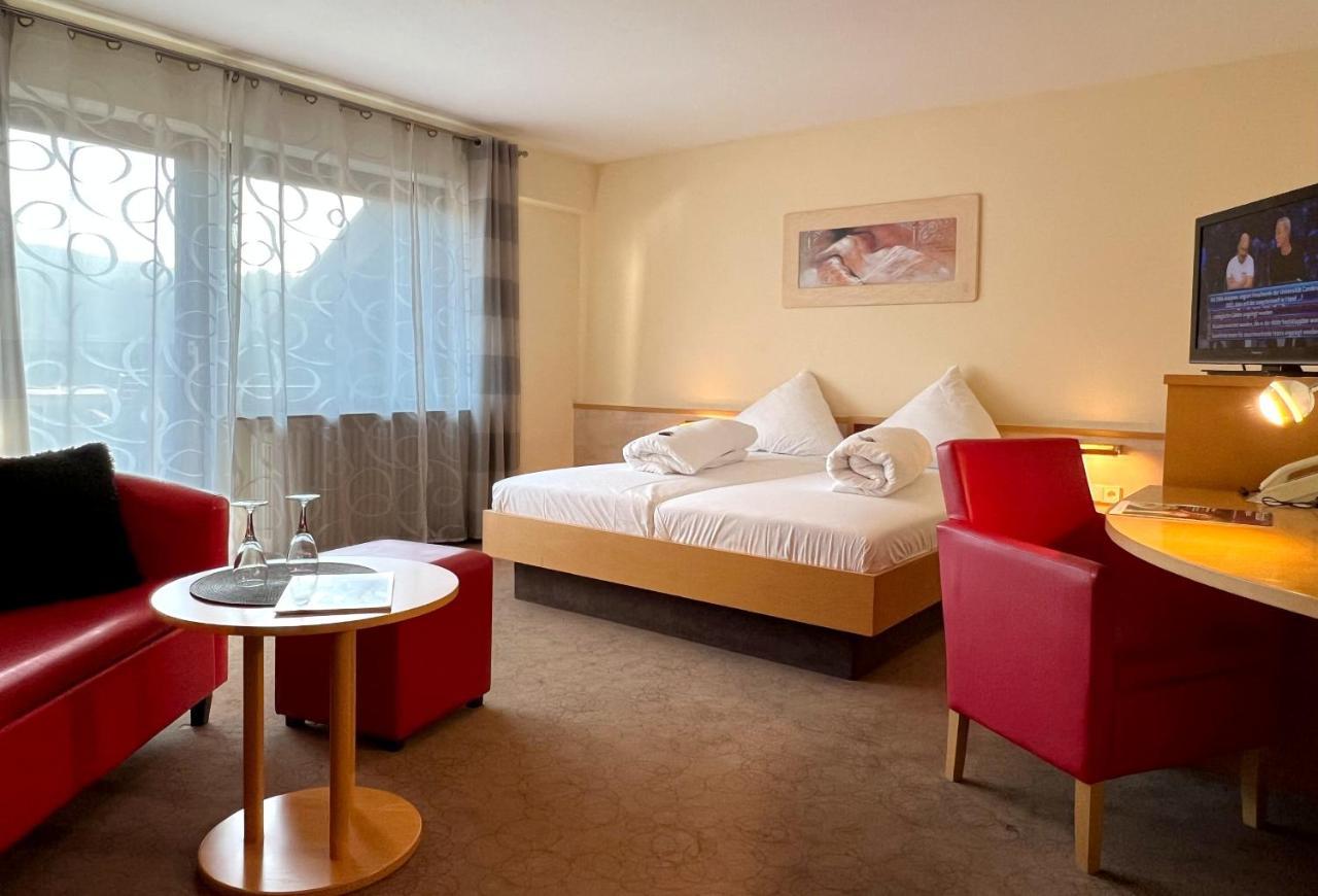 Hotel Am Hirschhorn - Wellness - Spa - And More Wilgartswiesen Bagian luar foto