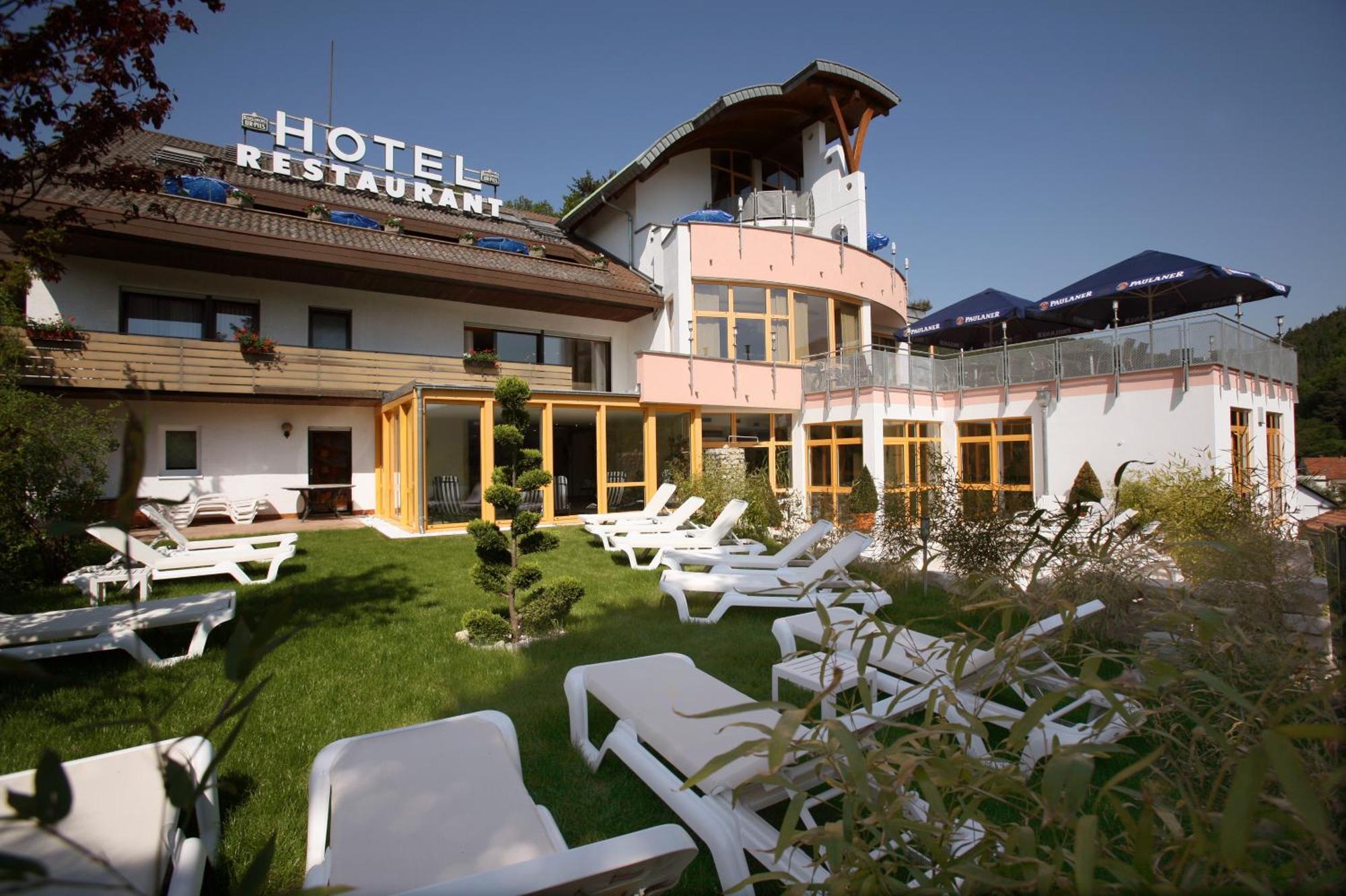 Hotel Am Hirschhorn - Wellness - Spa - And More Wilgartswiesen Bagian luar foto